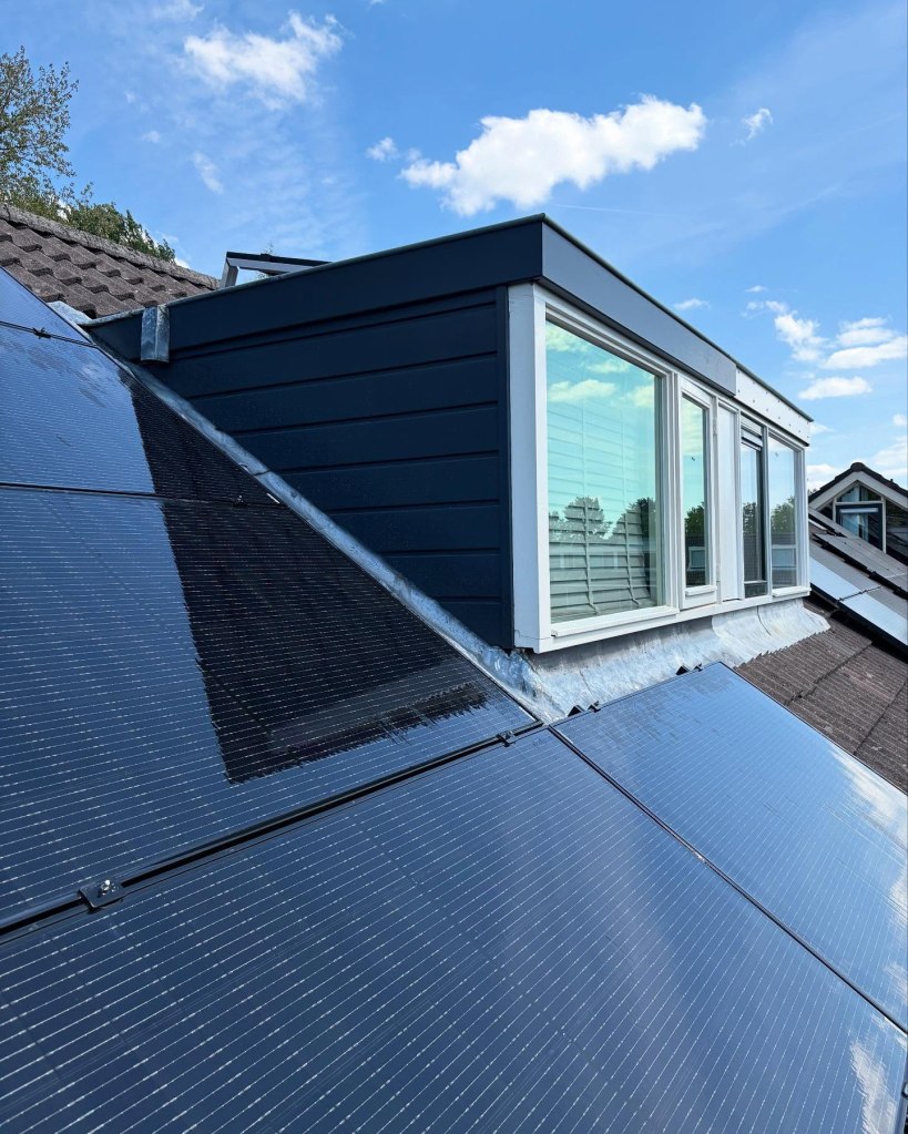 Gerenoveerd dakkapel